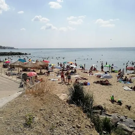 Appartement Helios 350m From The